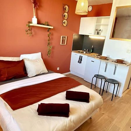 Splendide Studio Moderne - Proche Centre - Laverie Nimes Luaran gambar