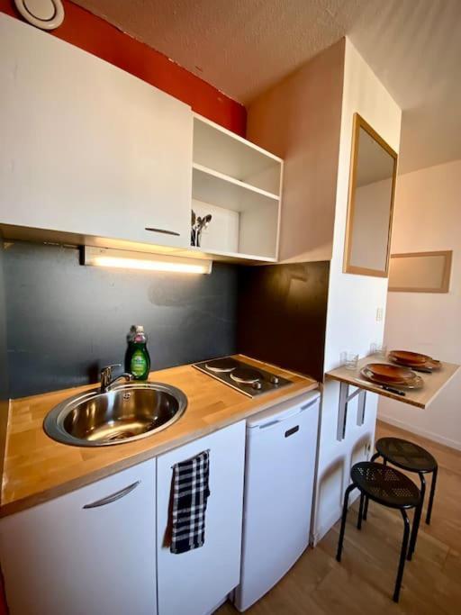 Splendide Studio Moderne - Proche Centre - Laverie Nimes Luaran gambar