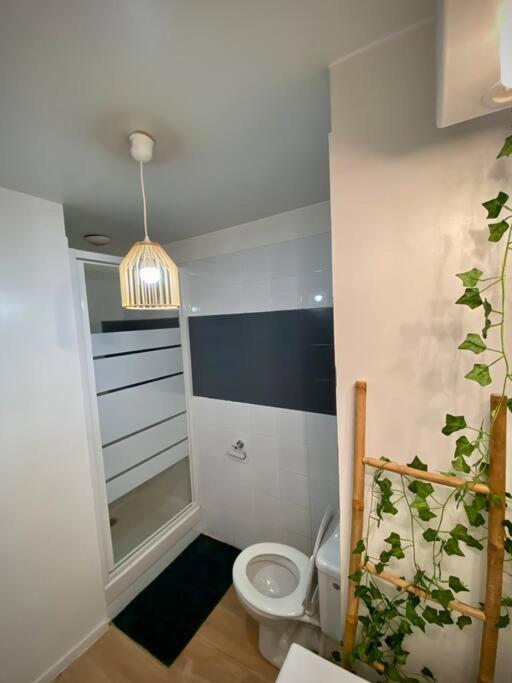 Splendide Studio Moderne - Proche Centre - Laverie Nimes Luaran gambar
